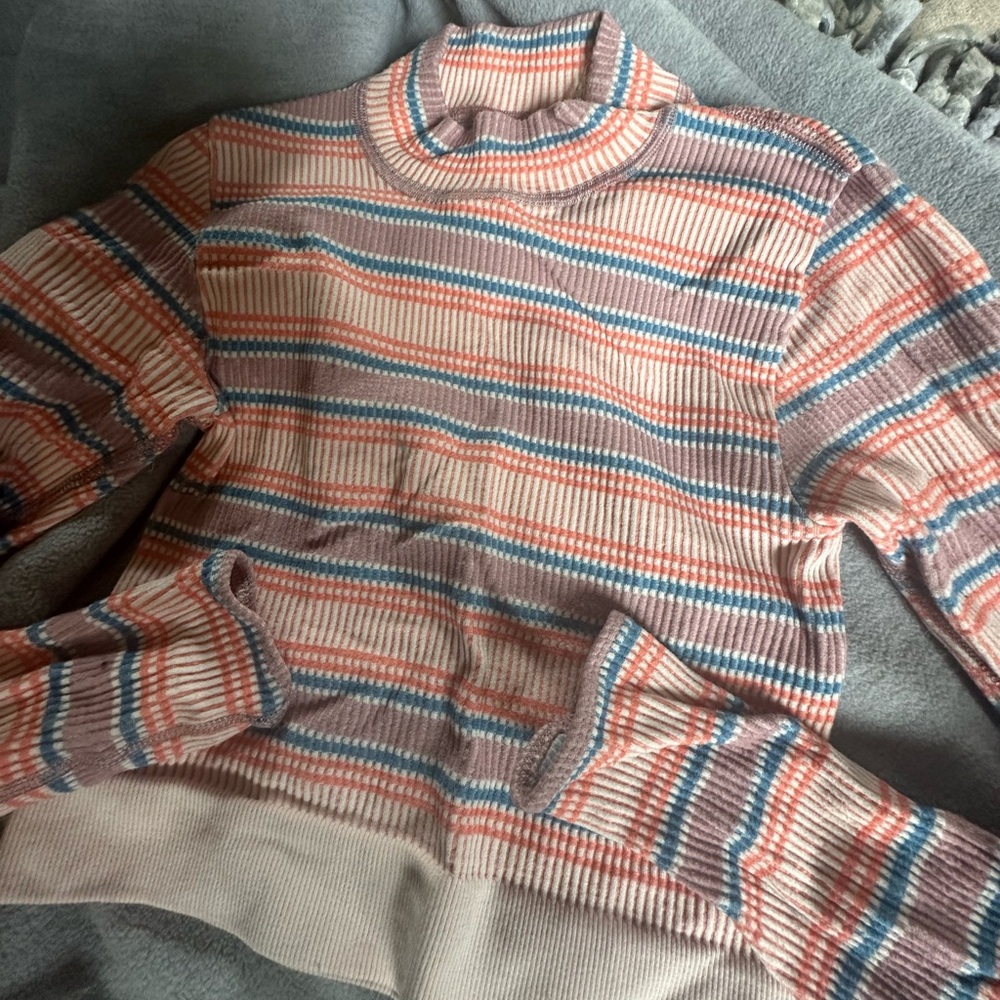 STRIPED LONG SLEEVE